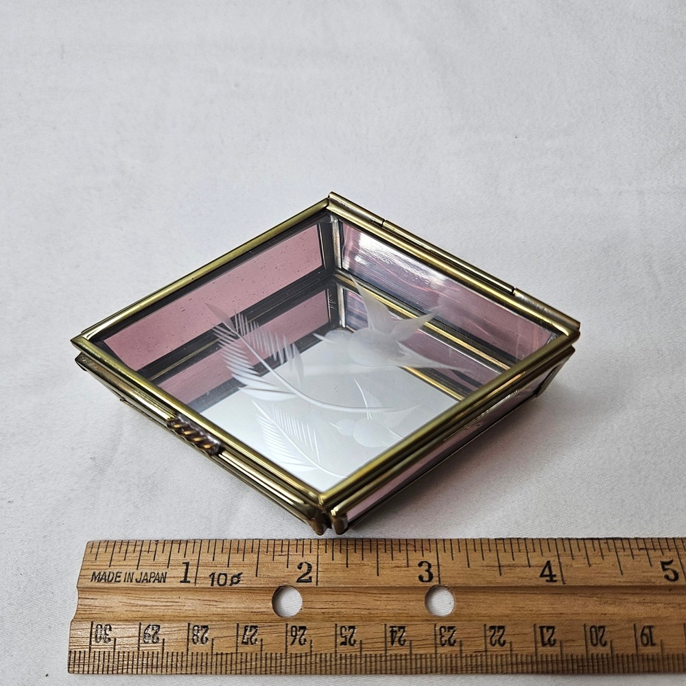 Via Vermont Vintage Pink Glass Brass Diamond Trinket Box Etched Bird Mexico